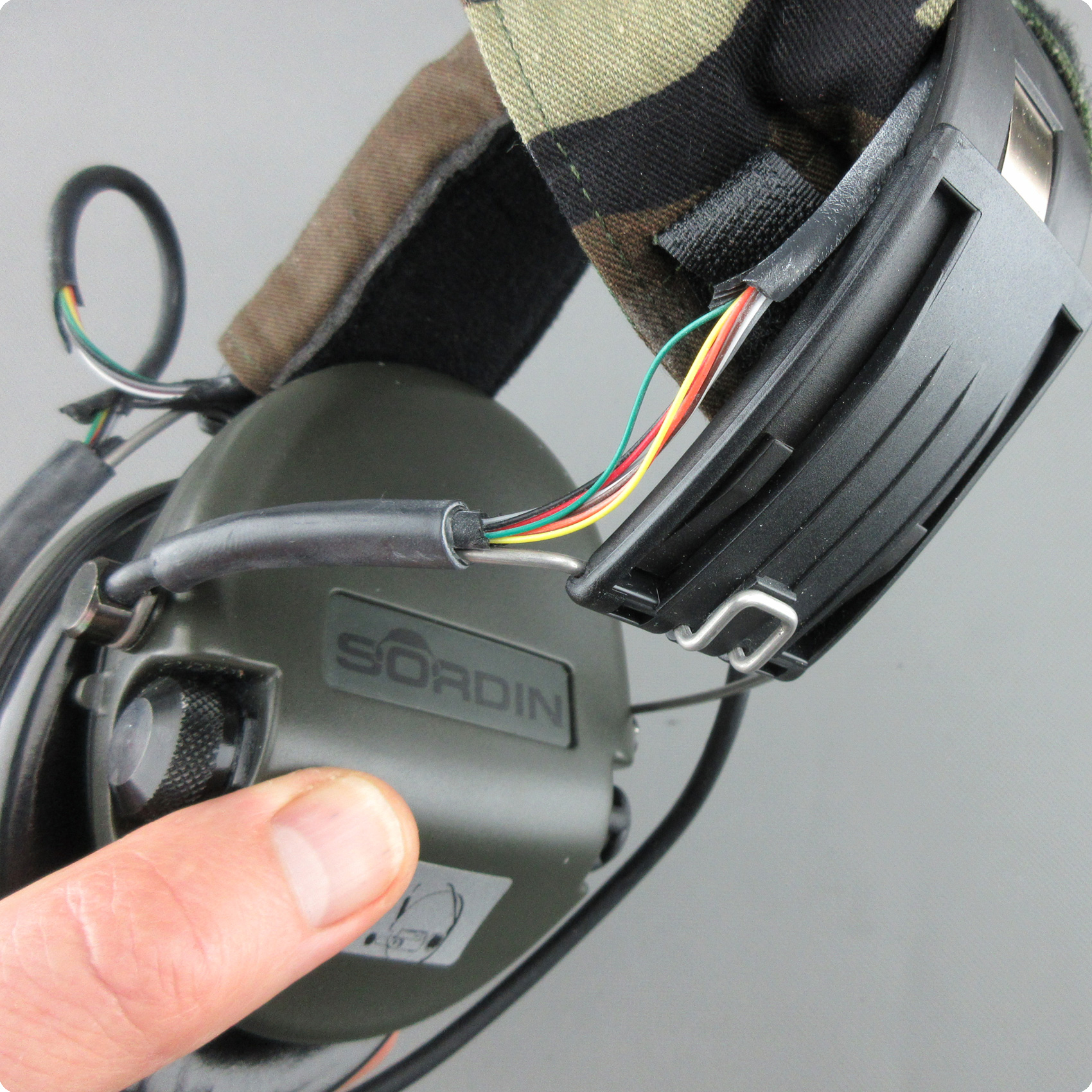 Reparación de cables de conexión MSA-Sordin: reparación de cables rotos, daños en los soportes