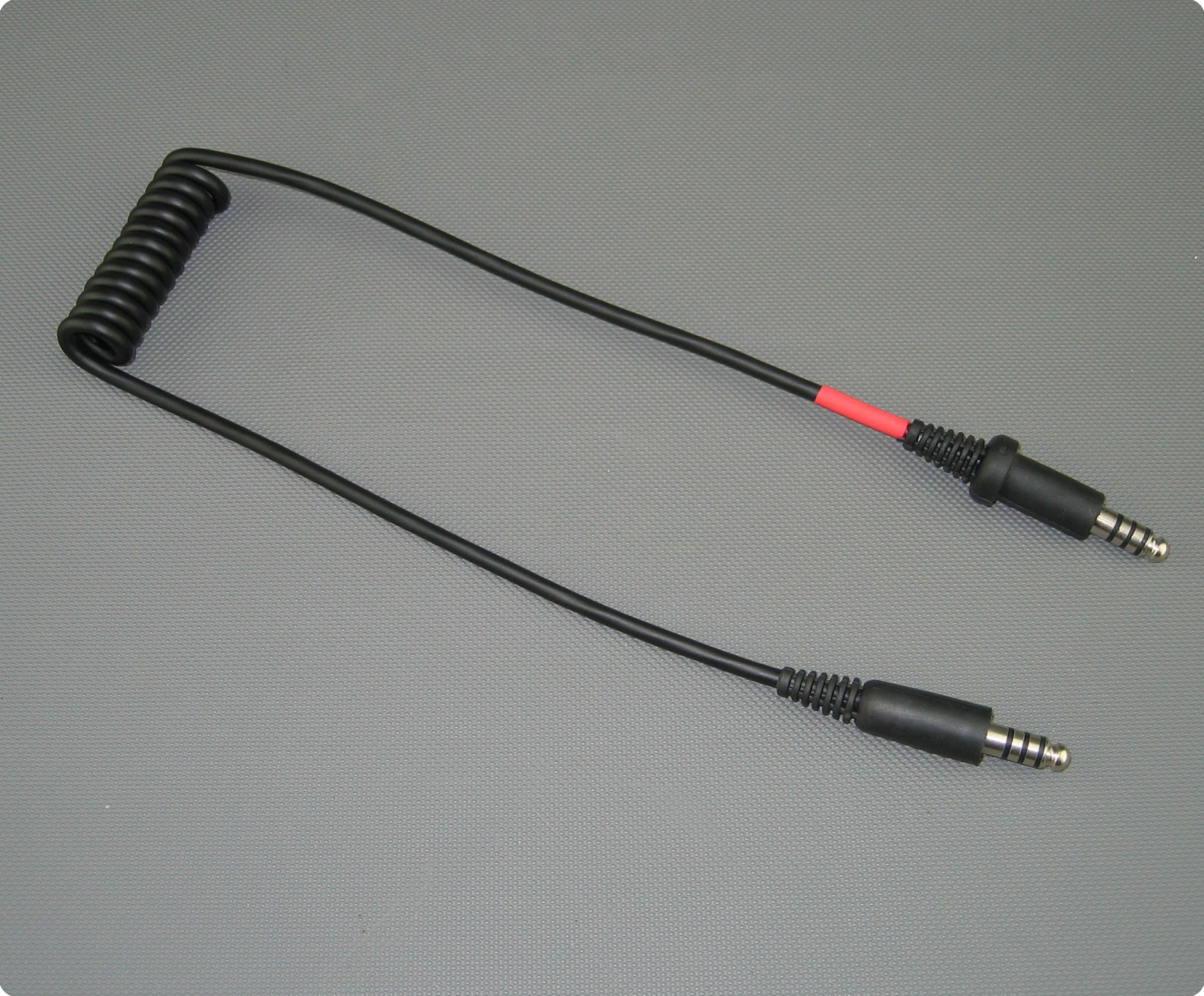 Stilo AC0201 Cable espiral de intercomunicación Stilo WRC a Peltor 